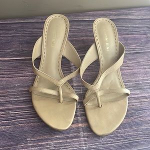 Gianni bini heels women’s size 8.5 3 inch heel.